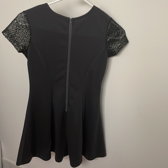 Gray dress with sequin & lace short sleeves. Great condition. - Picture 4 of 5